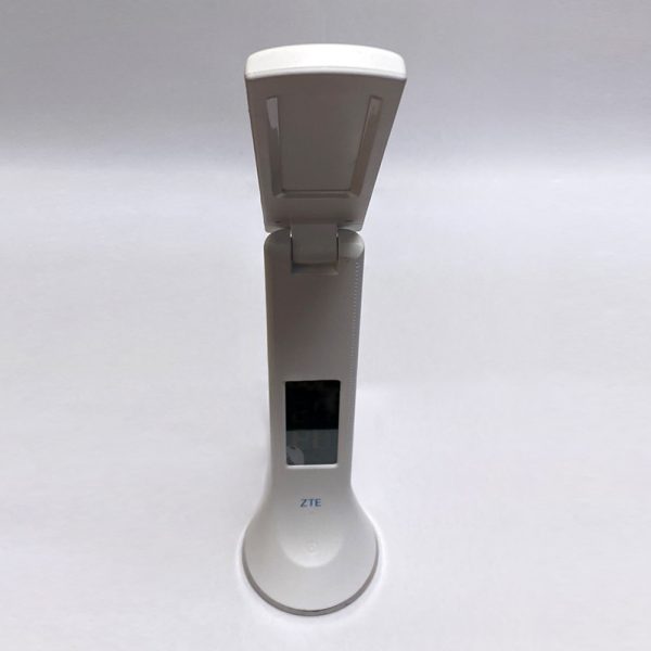 ZTE Movable Desk Lamp
